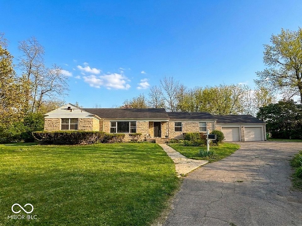 1st image of 3895 Forest Manor Ave