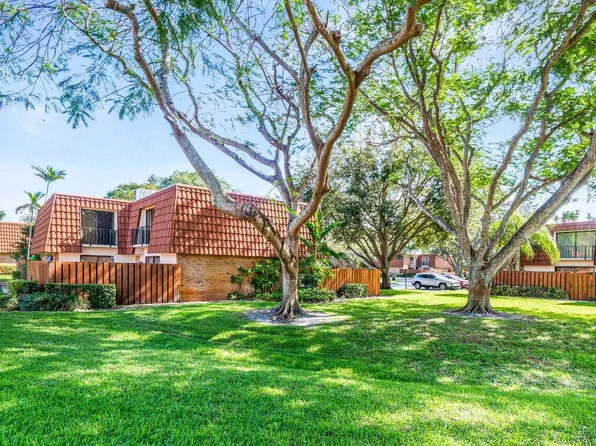 1825 San Juan Drive #16-C, Delray Beach, FL 33445