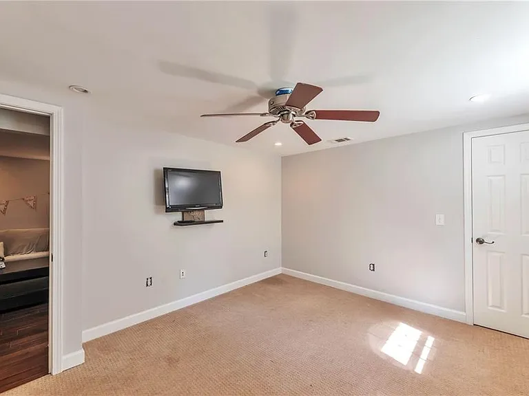 1651 Murdock Rd — Photo 27