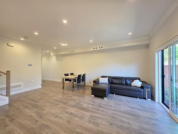 3rd image of 9680 Williams Rd #17