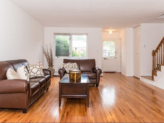 3rd image of 806 Morris Tpke APT 3P4
