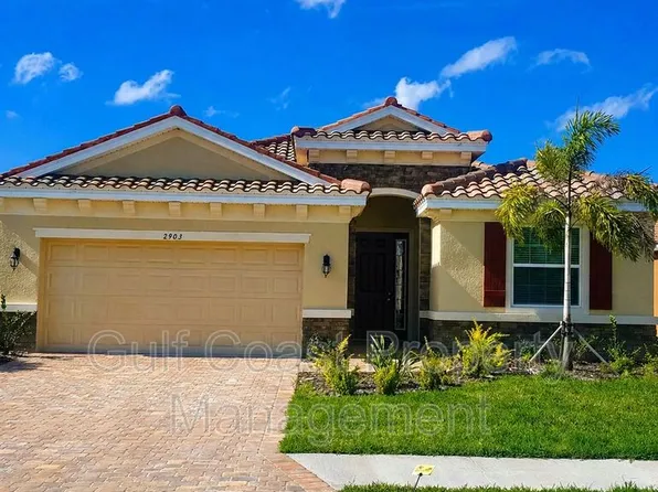 2903 Esmeralda Dr, Sarasota, FL 34243