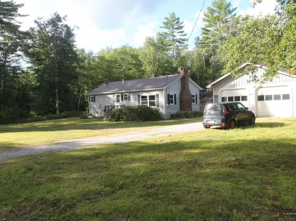 6 Osgood Rd, Bethel, ME 04217