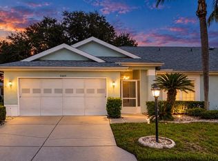 2203 Mayfield Oaks Pl, Sun City Center, FL 33573