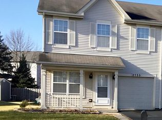 2735 Cedar Glade Dr, Naperville, IL 60564