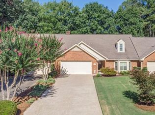 645 Brickleberry Ct, Roswell, GA 30075