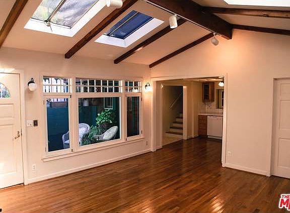 4th image of 10310 Seabury Ln