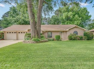 923 Japonica Ln, Shreveport, LA 71118