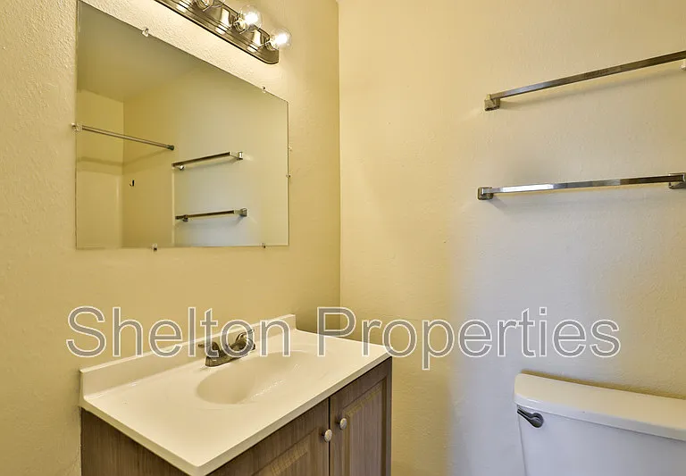 339 S Stapley Dr #104 — Photo 13