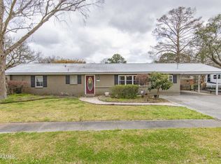 110 Elm Dr, Lafayette, LA 70506