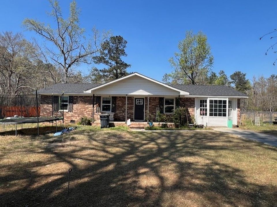 1st image of 4001 Mitchner Rd