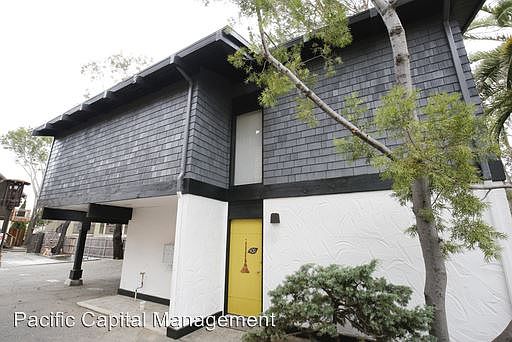 2nd image of 1039 Montalban St APT 401