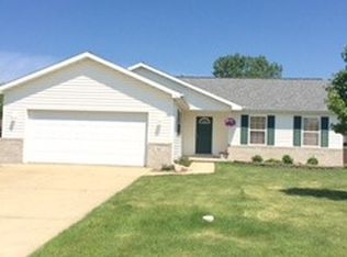 567 Fox Burrow Ct, Valparaiso, IN 46385