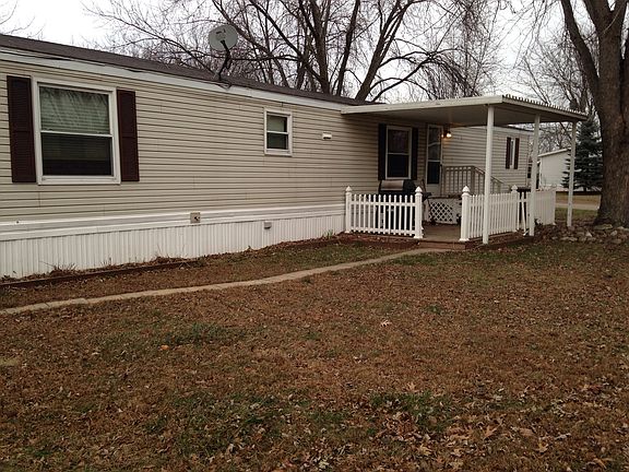 3rd image of 4830 Inglewood Dr