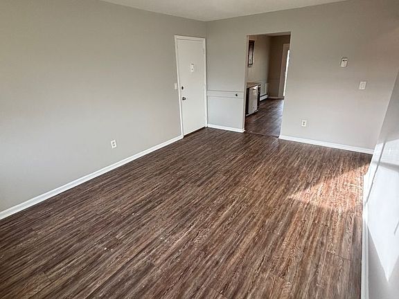 5th image of 941-947 Hardwick Dr SE #943