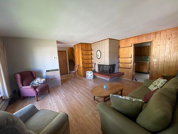 4th image of 604 Adams Ave
