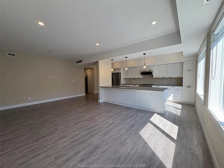 550 Sandison St #62 — Photo 7