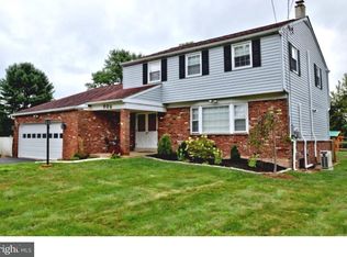 906 Garfield Ave, Lansdale, PA 19446