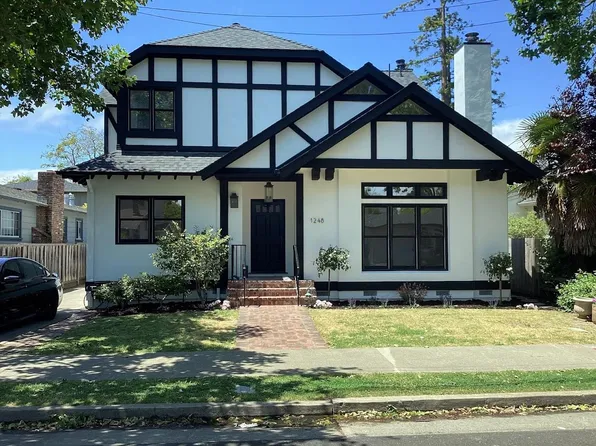 1248 Edinburgh St, San Mateo, CA 94402