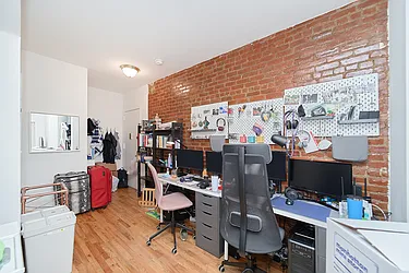 Rented by Living New York