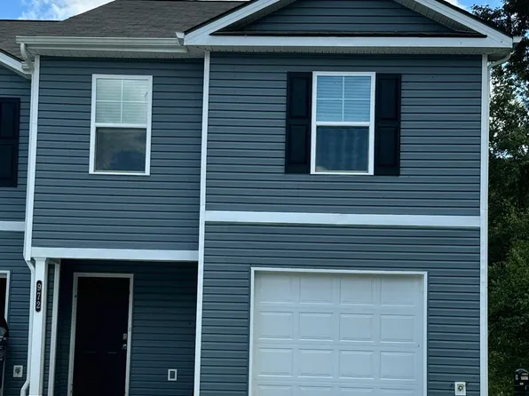 972 Lola Ln, Kingsport, TN 37663