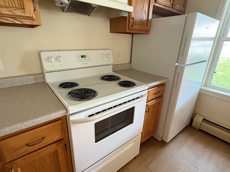 611 Maple Tree Pl #611 — Photo 4