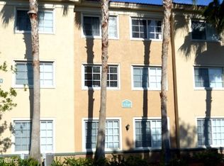 2549 Centergate Dr APT 101, Hollywood, FL 33025