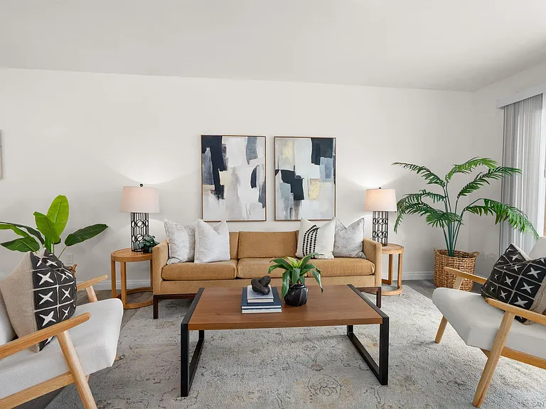 2605 Pico Pl #215 — Photo 3