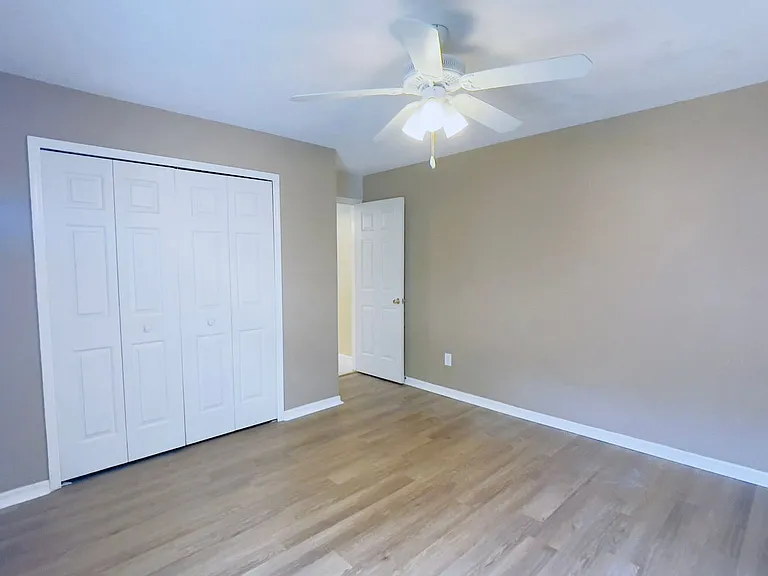 3404 Kayla Cir — Photo 10
