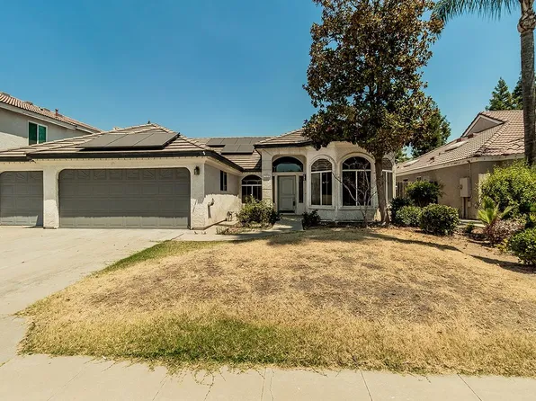 2048 E Lester Ave, Fresno, CA 93720