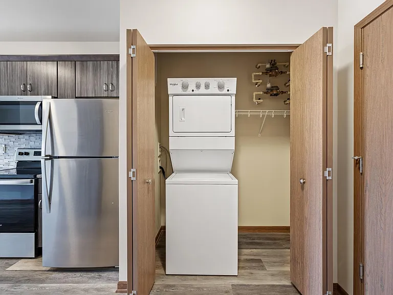 Saxony Village Apartments — Photo 12
