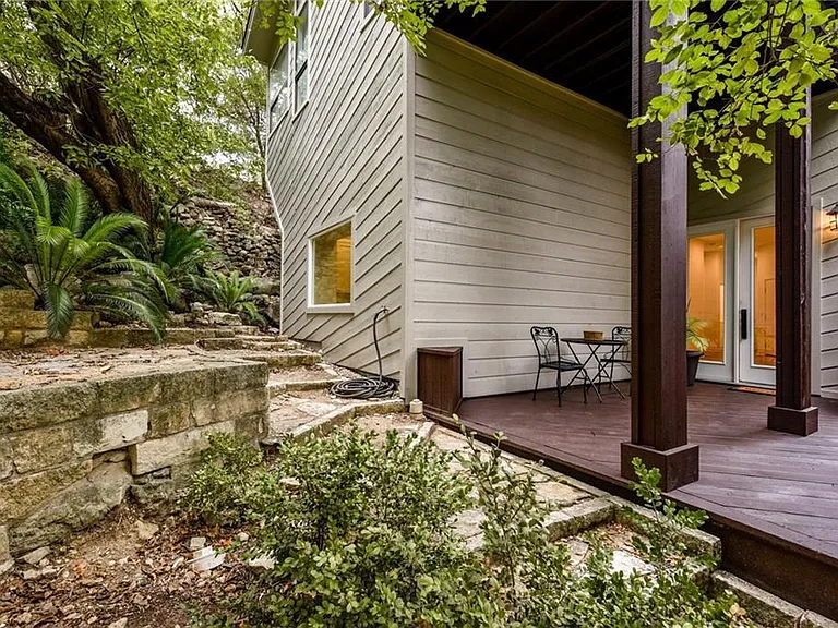 6030 Mount Bonnell Cv #DOWNSTAIRS — Photo 1