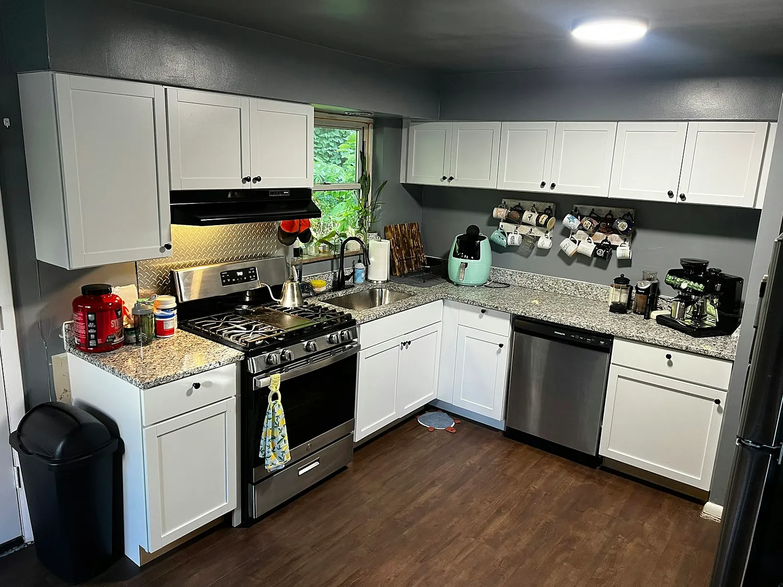 1710 Ashbrook Dr — Photo 4