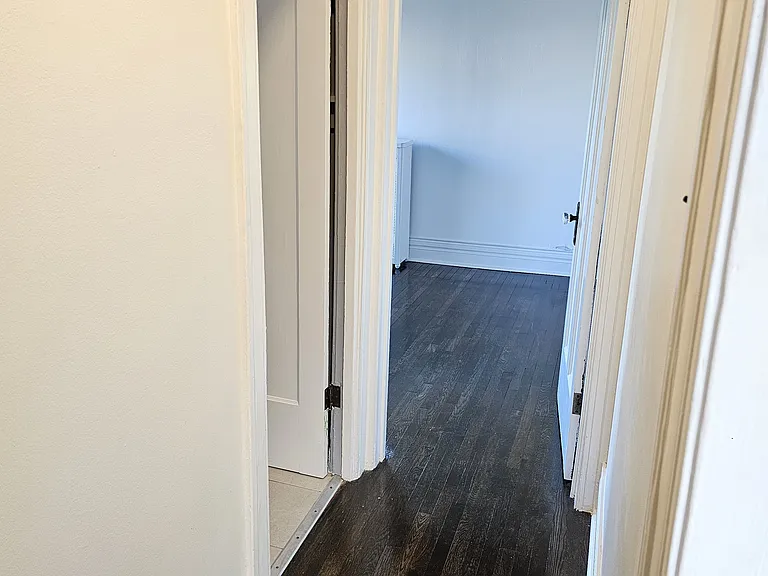 539 W Brompton Ave #3N — Photo 25
