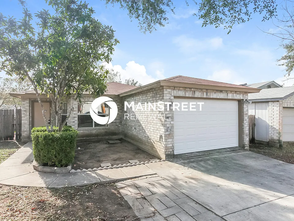 823 Meadow Stone