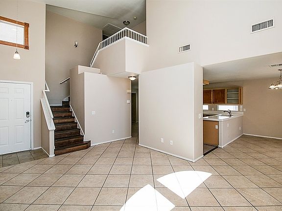 5th image of 1824 Klamath Falls Way