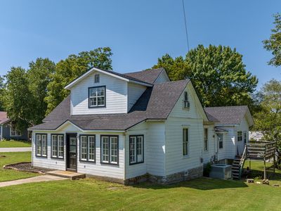 420 S Mill St, Grove, OK, 74344