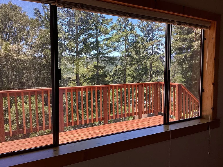 1920 Redwood Dr — Photo 11