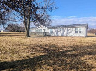 17118 E Ranch Rd, Mount Vernon, IL 62864