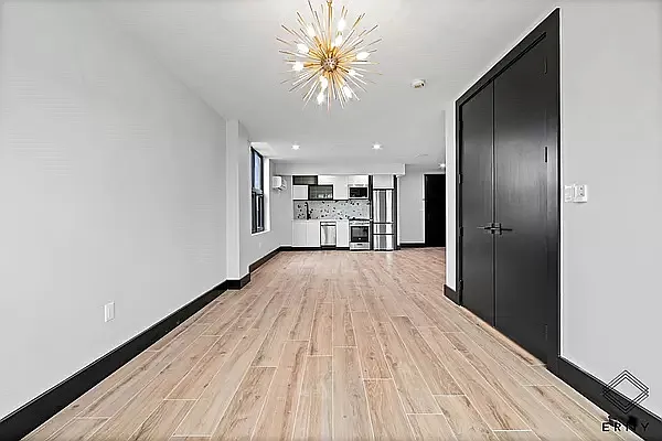 Rented by ERNY LLC | media 4