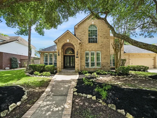 1422 Hillside Forest Dr, Sugar Land, TX 77479