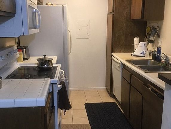 3rd image of 23515 Lyons Ave Unit 107