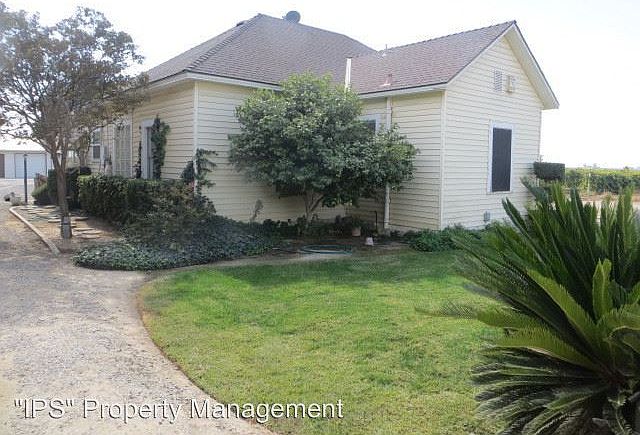 1st image of 16037 W Ashlan Ave