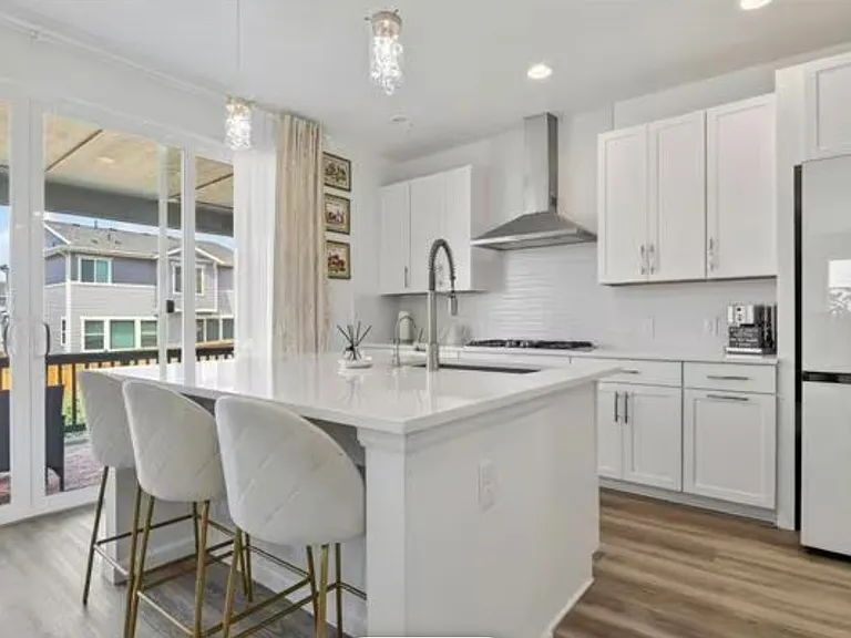 17351 Hop Clover Ave — Photo 10