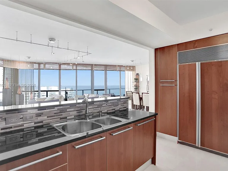 3101 S Ocean Dr #2005 — Photo 9