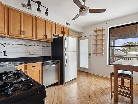 5th image of 1631 W Columbia Ave #3E