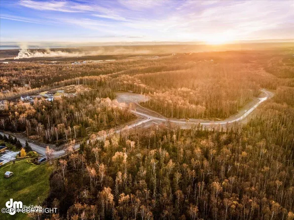 1251 N Utopia View Cir, Wasilla, AK 99623