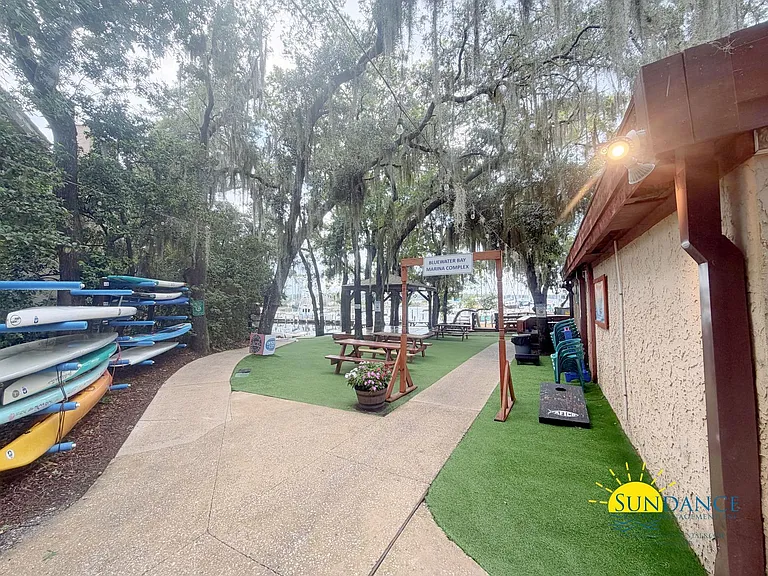 103 Westlake Ct — Photo 33