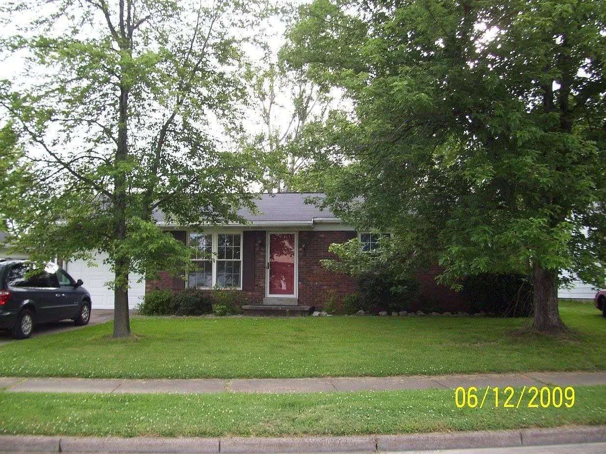 2904 N 4th Ave — Photo 1