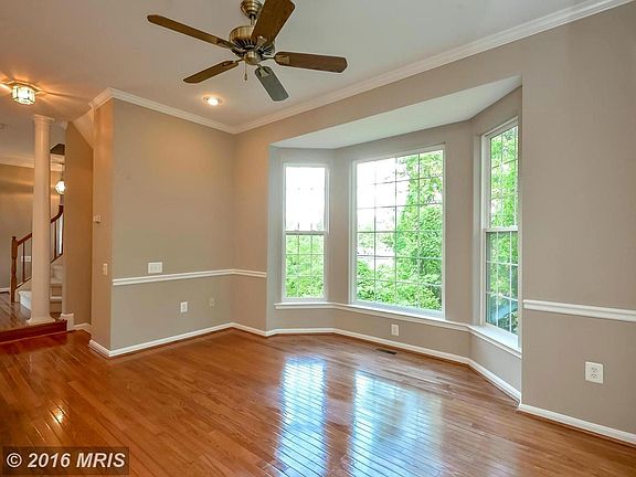 Bumpouts on All Three Levels / Hardwood Floors